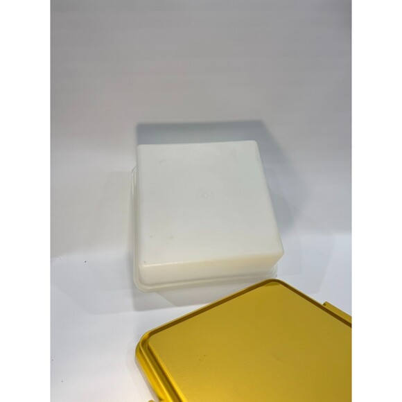 Tupperware Cake Saver Carrier Taker Yellow 1241-5 SQUARE & Carolier 10x10x5 read - Picture 6 of 8